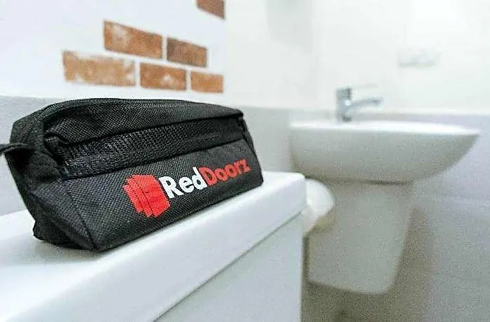 Reddoorz At Asela A Garden Former Reddoorz Near Gaisano Grand Cordova (Mactan)