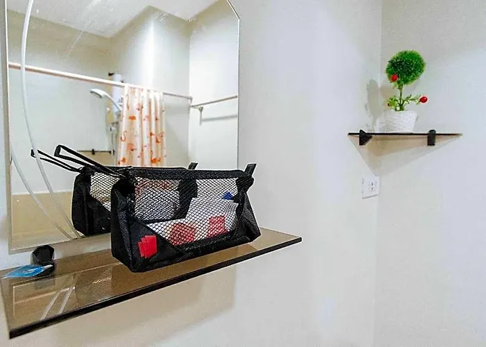 Hotel Reddoorz At Asela A Garden Former Reddoorz Near Gaisano Grand 2*