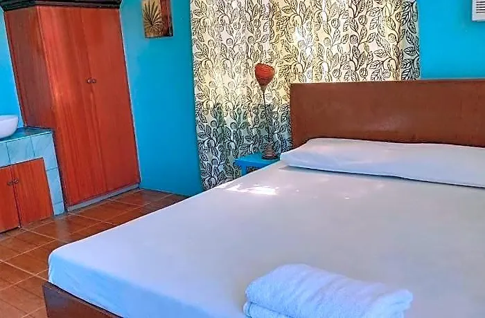 Reddoorz At Asela A Garden Former Reddoorz Near Gaisano Grand Hotel Cordova (Mactan)